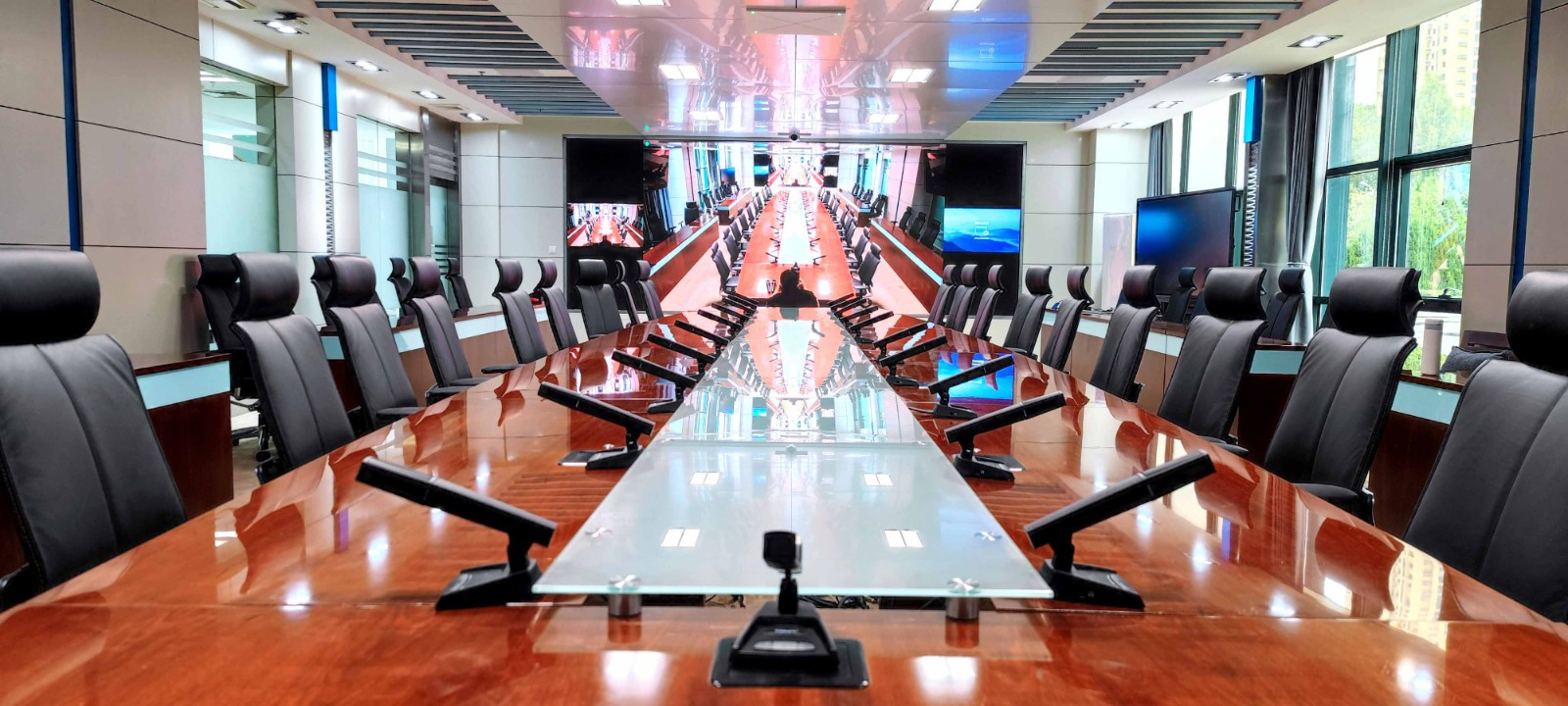 ng28(南宫)科技视频会议主机